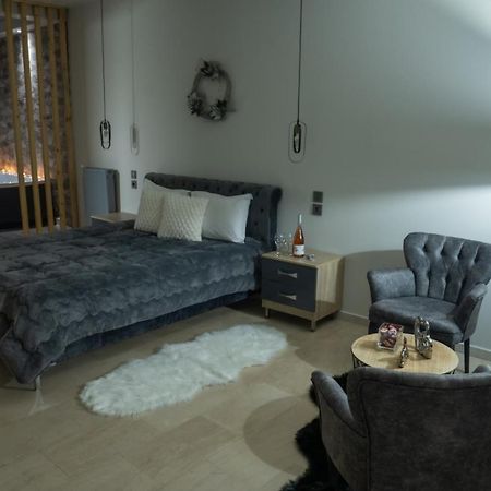 Guesthouse Aelia Káto Loutrákion المظهر الخارجي الصورة